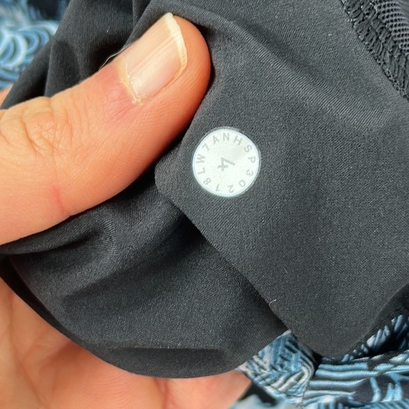 Lululemon Spring Break Away Short *4-way Stretch 3" Eternal Wave Starlight Black - Picture 4 of 5